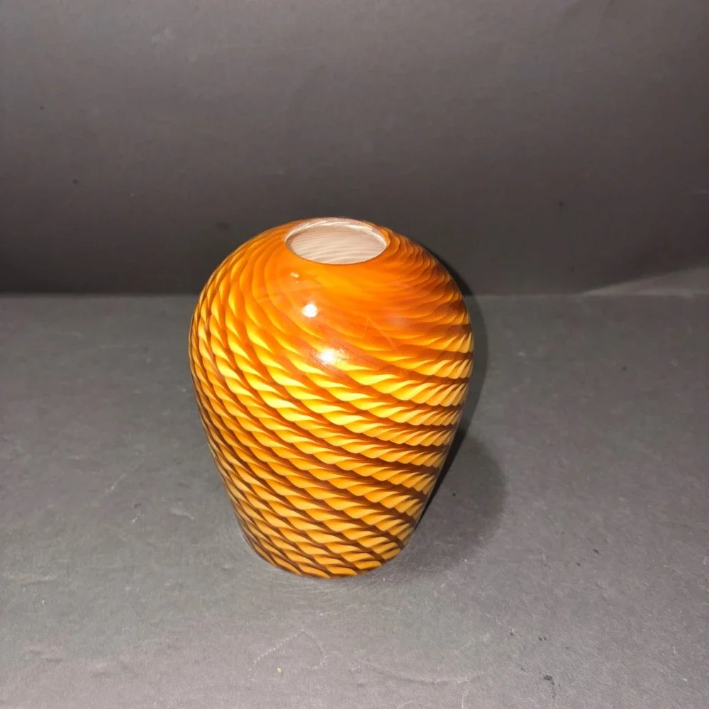 Amber Yellow Swirl Art Glass Lamp Shade Ribbed Hand Blown Replacement Globe 6